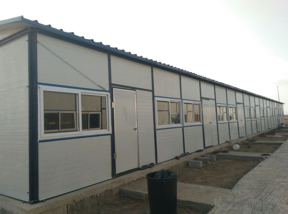 Factory Price Customizable Prefabricated Galvanized Steel Sandwich Panel Portable  Worker Dormitory