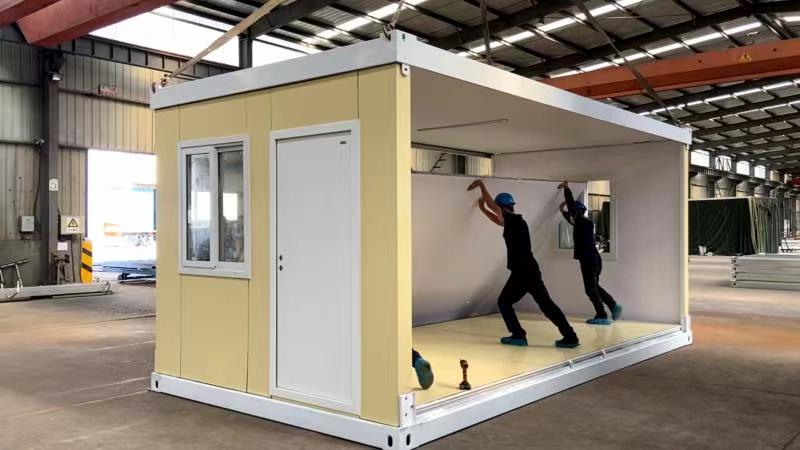 Folding Living Prefab Modular Houses Customization Stackable Foldable Container House